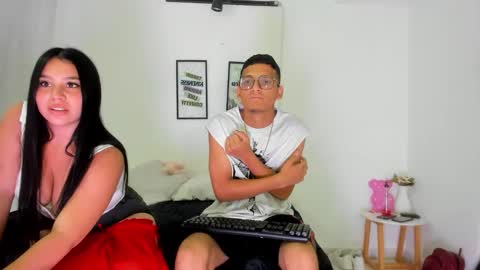 Snapshot of annie_david chatting on January 6, 3:38 pm annie_david online show from January 6, 3:38 pm