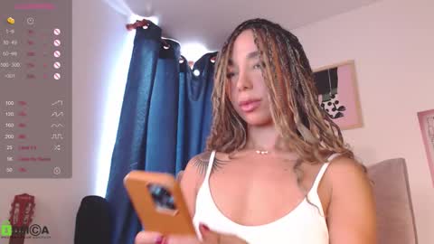 Annie online show from October 21, 1:56 pm