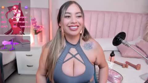 Snapshot of annie_karlsson__ chatting on October 3, 6:54 am online show from October 3, 6:54 am
