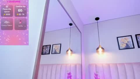 Snapshot of annie_karlsson__ chatting on October 7, 3:36 am online show from October 7, 3:36 am