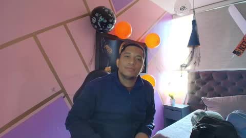 Snapshot of annie_lii chatting on October 25, 12:34 pm Annie lii online show from October 25, 12:34 pm