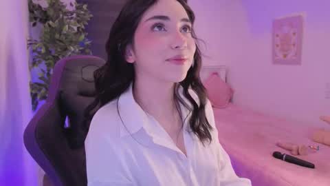 Cassandra online show from December 20, 6:09 am