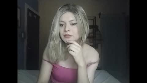 JarochaFem online show from May 2, 4:39 am