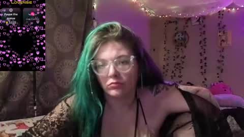 Darlingskiesxo online show from July 31, 8:47 am