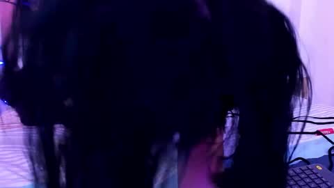 Annie online show from January 13, 2:42 pm