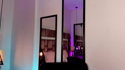 Annie online show from March 11, 12:22 pm