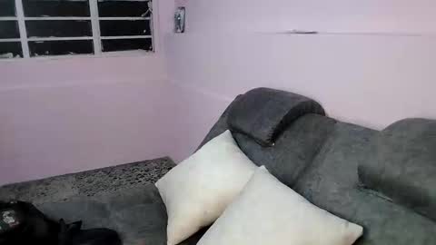 Snapshot of anniesparkle chatting on October 11, 12:32 am Annie Sparkle online show from October 11, 12:32 am