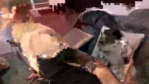 Snapshot of anniesparkle chatting on October 16, 12:44 am Annie Sparkle online show from October 16, 12:44 am