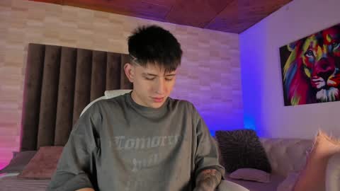 Snapshot of anniie_and_alex chatting on January 15, 1:20 pm Annie Alex online show from January 15, 1:20 pm