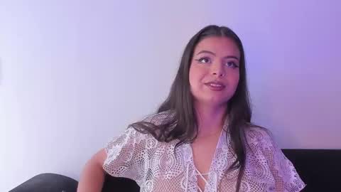 Snapshot of anniie_and_alex chatting on February 11, 2:57 pm Annie Alex online show from February 11, 2:57 pm