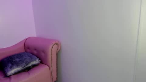 Annie Evans  online show from January 27, 7:56 pm