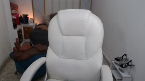 anna online show from January 16, 9:40 pm