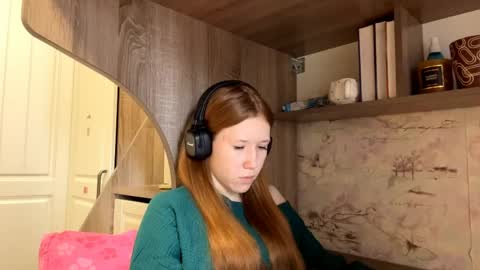 Kira online show from April 7, 7:31 am