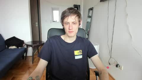    online show from April 3, 10:24 am