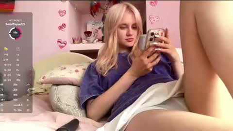 Hello my name is Kate online show from July 4, 11:38 am