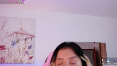 Antonella Lee online show from November 18, 8:02 pm