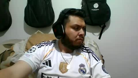 lion kennedy independent model moderator online show from September 17, 2:35 am