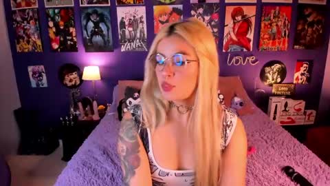      Paty     online show from April 30, 2:07 am