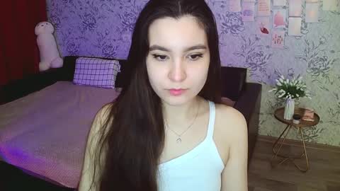 Annie online show from December 6, 12:12 am