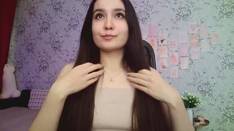 Annie online show from December 20, 3:58 am