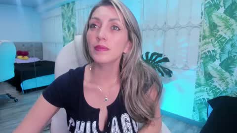 Anny online show from September 19, 12:17 pm