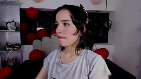 Anny online show from February 11, 8:14 pm