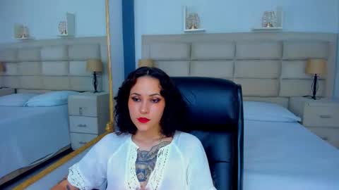 AnnyT online show from November 10, 9:47 pm