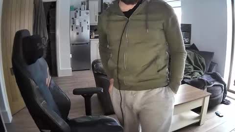 Snapshot of anonydeer21 chatting on January 6, 3:27 pm anonydeer21 online show from January 6, 3:27 pm