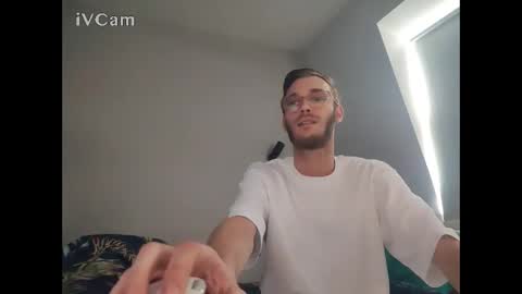 anonymousstoner58 online show from May 10, 4:34 pm