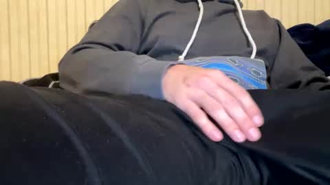 anonyomosguy online show from September 24, 1:09 am