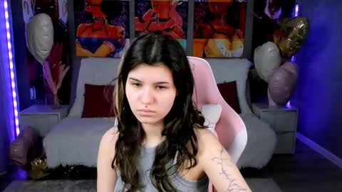 Anora online show from March 1, 6:32 pm