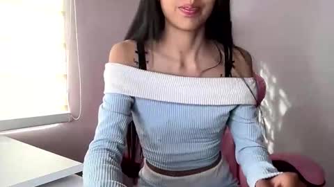 anotella_aa online show from November 26, 8:32 pm