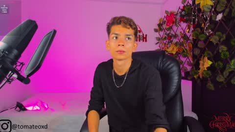 Jordan Mateo online show from December 23, 1:51 am