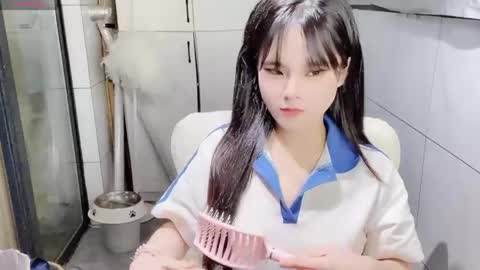 Snapshot of anranl059 chatting on May 25, 3:29 pm anranl059 online show from May 25, 3:29 pm
