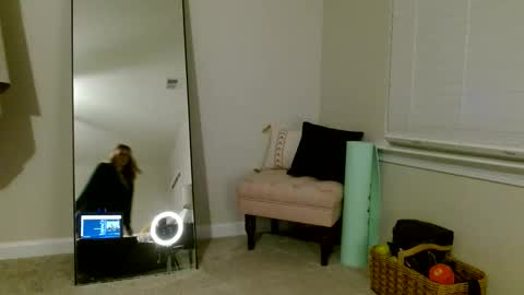 heyitsansley online show from February 22, 2:02 am