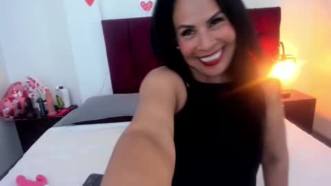 Anthonelaa   online show from March 2, 8:04 pm