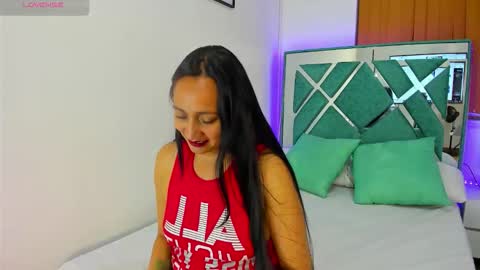 Snapshot of anthonellacandy chatting on September 29, 7:51 pm Antonella online show from September 29, 7:51 pm