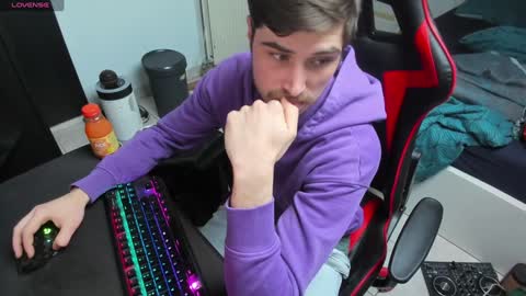 Snapshot of anthonyloveseks chatting on January 29, 8:18 am Anthony online show from January 29, 8:18 am