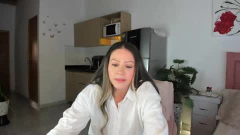 Snapshot of antocolby24 chatting on February 3, 5:07 pm Anto online show from February 3, 5:07 pm