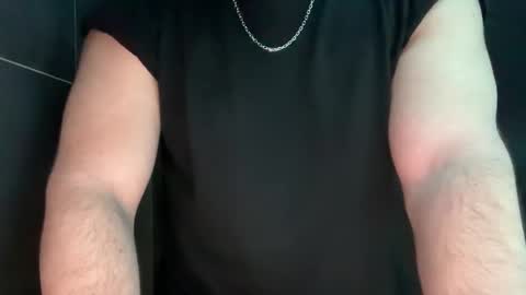 Snapshot of anton_smotri chatting on April 23, 12:40 pm anton_smotri online show from April 23, 12:40 pm