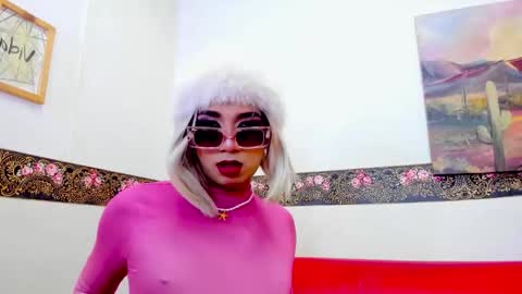 Snapshot of antonela_connors chatting on March 1, 7:38 pm IM ANTONELA online show from March 1, 7:38 pm