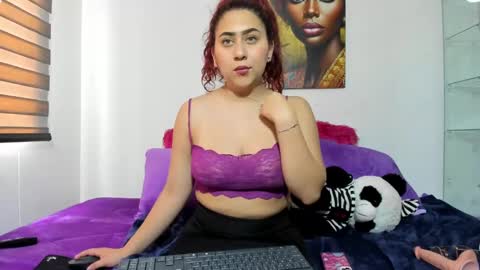 Snapshot of antonella4you chatting on February 23, 5:07 pm antonella4you online show from February 23, 5:07 pm
