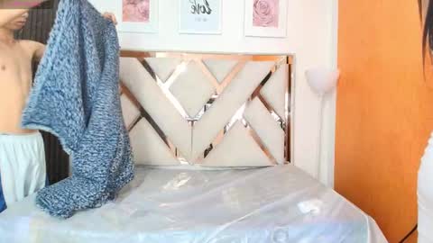 antonella_and_thiago_ online show from December 20, 12:34 pm