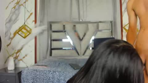 Snapshot of antonella_and_thiago_ chatting on June 10, 1:43 pm antonella_and_thiago_ online show from June 10, 1:43 pm