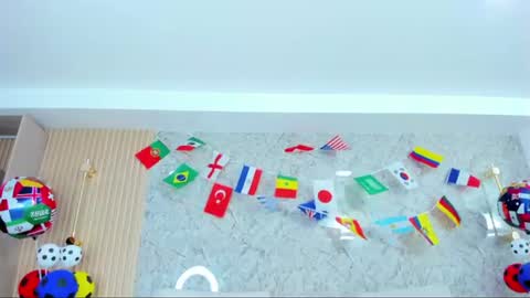 Snapshot of antonella_west chatting on June 25, 5:12 am Anto online show from June 25, 5:12 am
