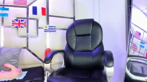 AntonelLaBlazee online show from June 30, 4:13 am