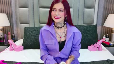 AntonellaEscudero online show from April 4, 7:55 pm