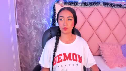 Snapshot of antonellaqueeen chatting on December 26, 1:32 pm ANTONELLE online show from December 26, 1:32 pm