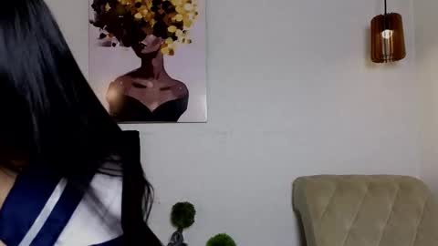 Snapshot of antonellariva_ chatting on January 9, 7:59 pm antonellariva_ online show from January 9, 7:59 pm