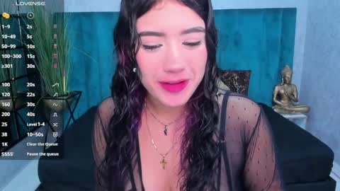 A N T O N I A online show from March 30, 11:33 am